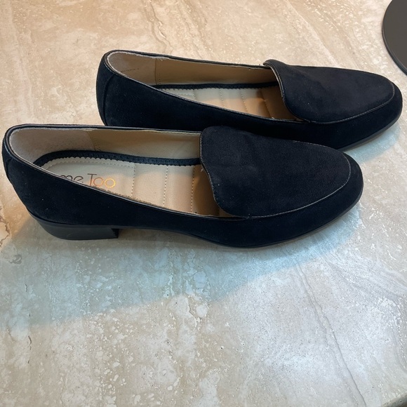 Me Too Black Suede Loafers Flats - Picture 2 of 7